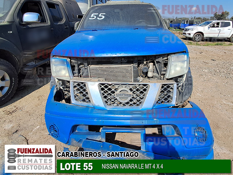NISSAN NAVARA LE MT 4 x 4