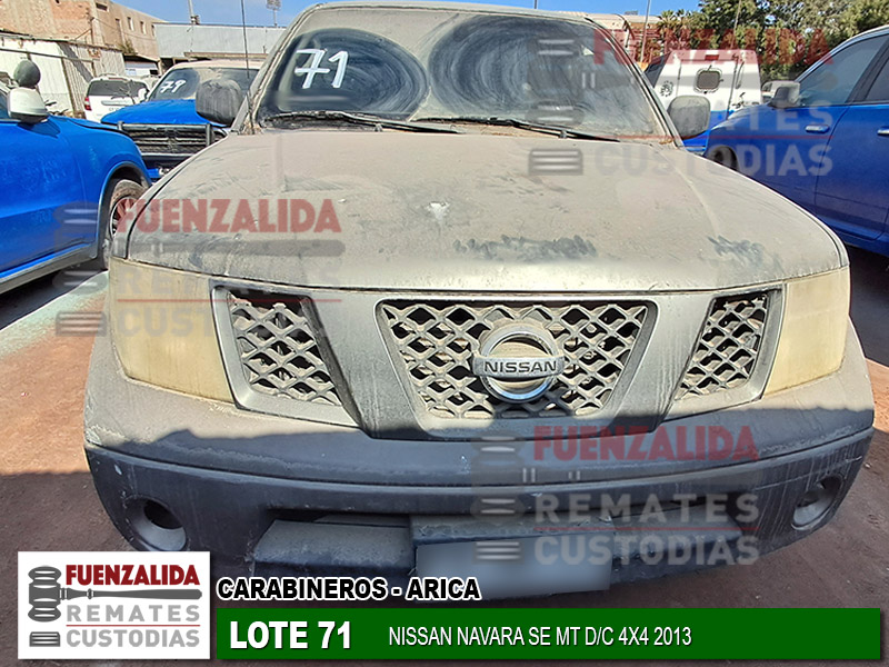 NISSAN NAVARA 4x4