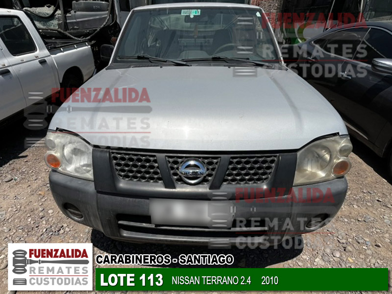 NISSAN TERRANO  4 x 2 2010