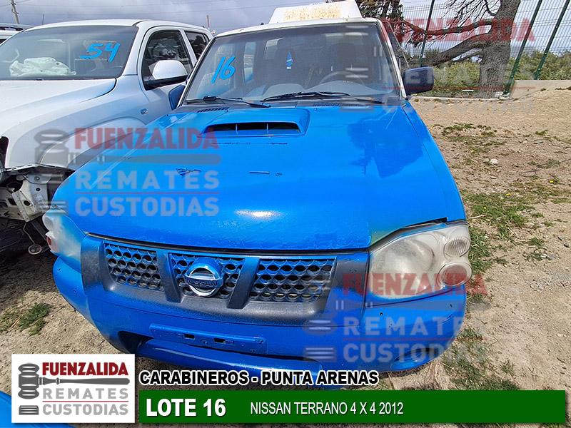 NISSAN TERRANO 4 x 4 2012