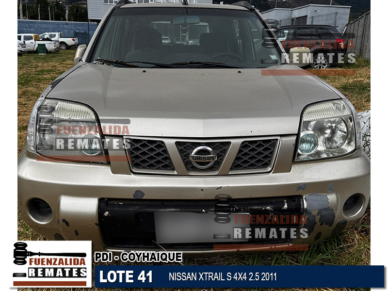 NISSAN XTRAIL S 4X4 2.5 2011