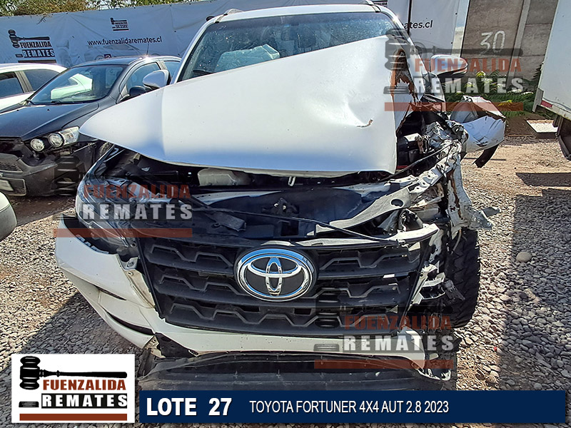 TOYOTA FORTUNER 4X4 AUT 2.8 2023